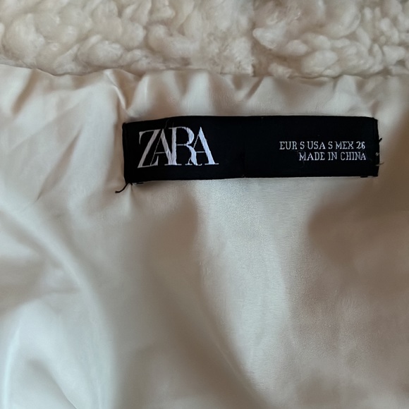 Zara cream faux shearling coat with button front closure - Picture 3 of 3